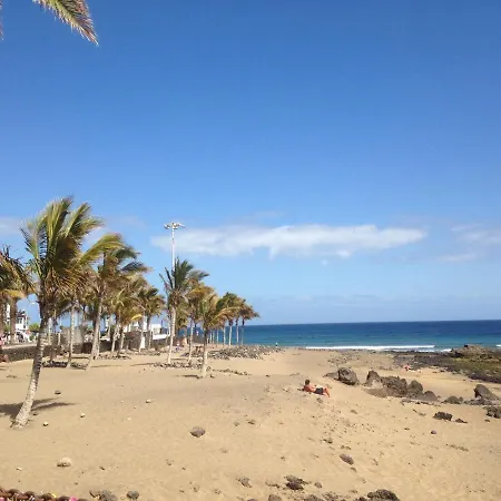 Daire Puerto Del Carmen Sleeps 4 With Pool And Wifi Puerto del Carmen (Lanzarote)